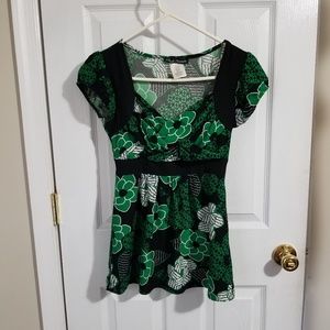 Simply Irresistible Summer Blouse